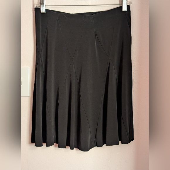 Girls black skirt Size 10 - Picture 6 of 7